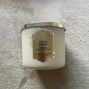White Barn 'Tis the Season Scented Candle
